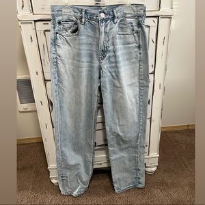 AE Denim 90’s Boyfriend Jean